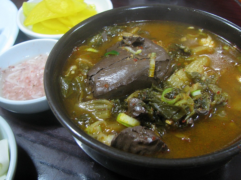중동칼국수 이미지