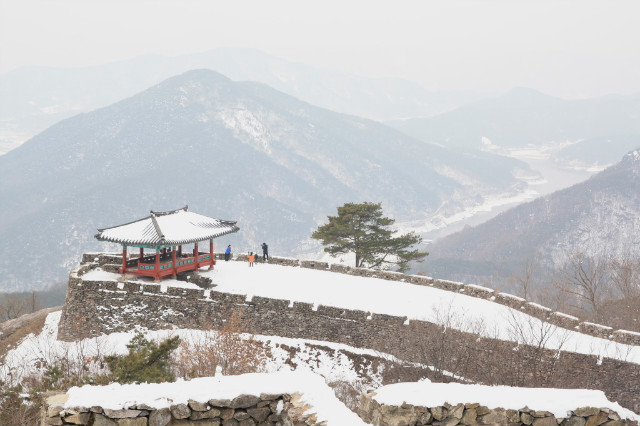 산성 이미지