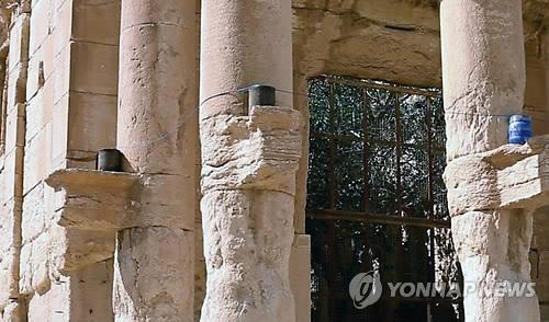 [소리] IS, 세계문화유산으로 지정된 팔미라 유적 또 파괴 ··· 기둥에 사람 묶어서 폭파 | 인스티즈