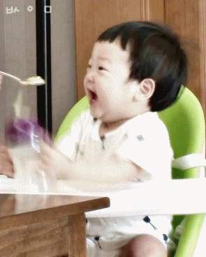  웃을 때 더 예쁘고 사랑스러운 서준이 | 인스티즈