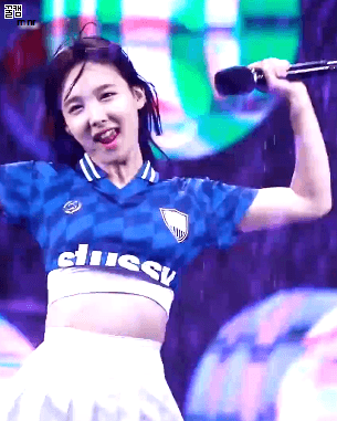 비맞는 트와이스 나연 | 인스티즈