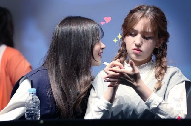 [데이터주의] 안 친한 사람을 찾기힘든 아이오아이 멤버들 케미 (2) | 인스티즈