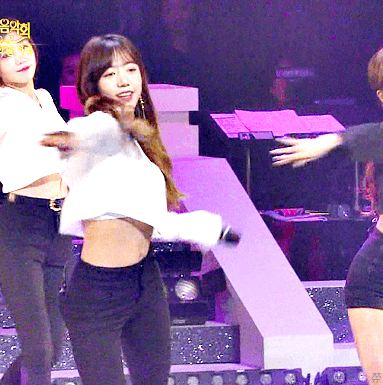 예쁜 몸매 라인을 가진 에이핑크 남주.jpgif | 인스티즈