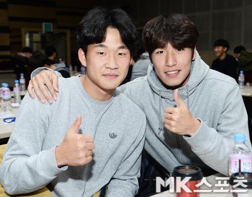 이한 이미지