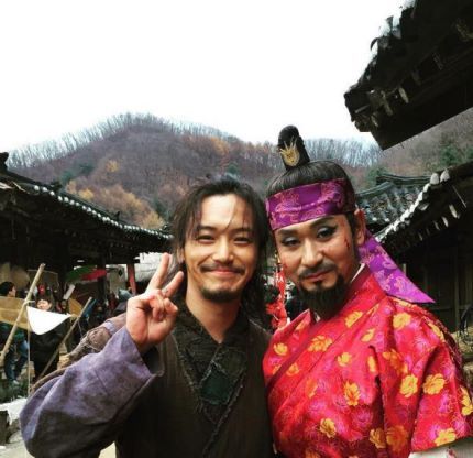 변요한 인스타그램 이방지와 길태미.jpg | 인스티즈