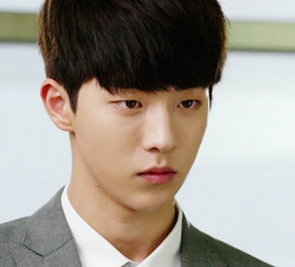 나이 어린 여자들이 전형적으로 좋아하는 남자 외모.jpg | 인스티즈