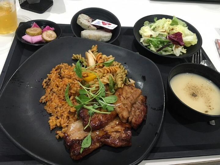 어느 게임회사 구내식당 클라스.jpg | 인스티즈