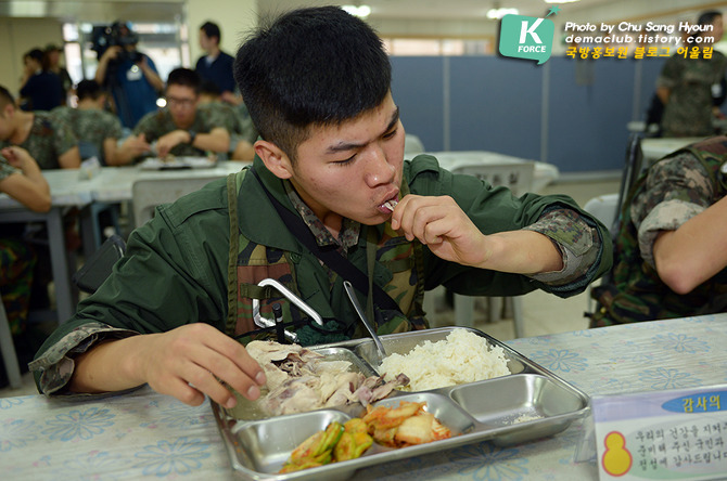 군대 대놓고 꿀식단.jpg | 인스티즈