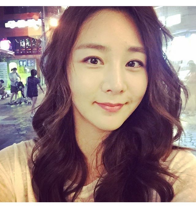 조우종의 여친 정다은 아나운서.gif | 인스티즈