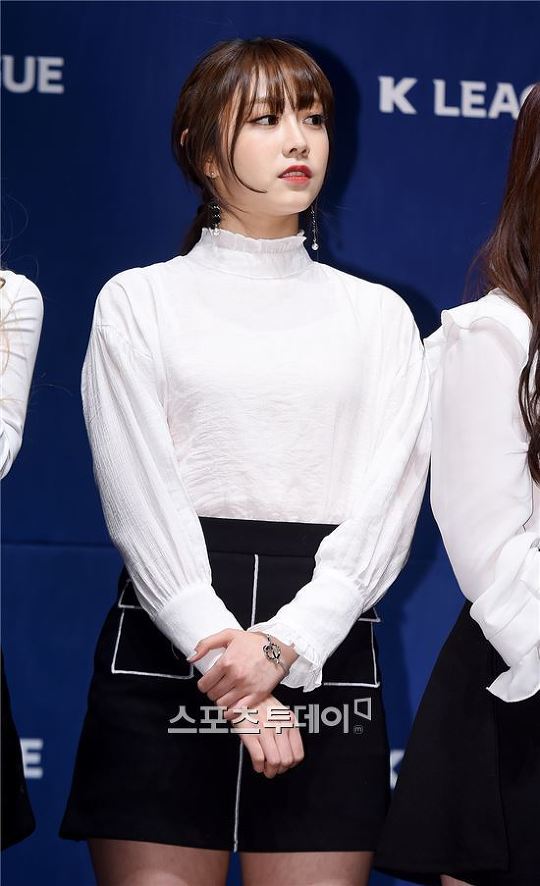 러블리즈 (덮)지수 VS (깐)지수 | 인스티즈