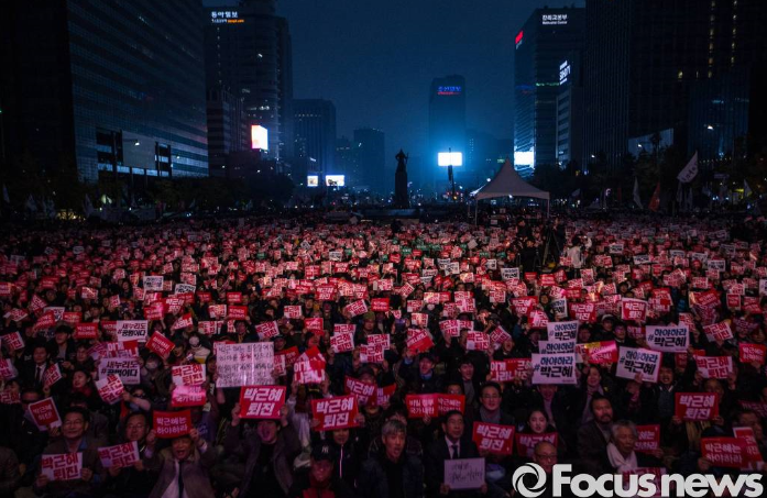 현재 이순신장군이 이끄는 광화문 20만 대군 ㅎㄷㄷ (현재 광화문 상황 사진정리) | 인스티즈