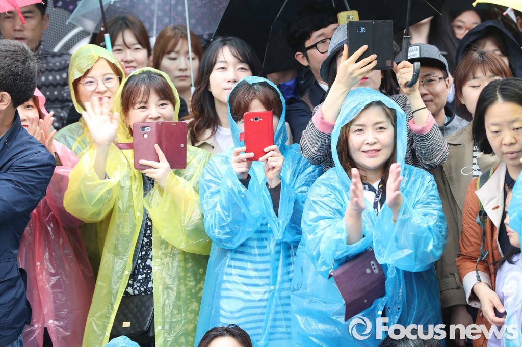 오늘자 문재인 대구유세.jpg | 인스티즈