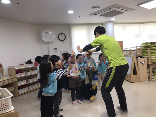 (주)푸른숲 이미지