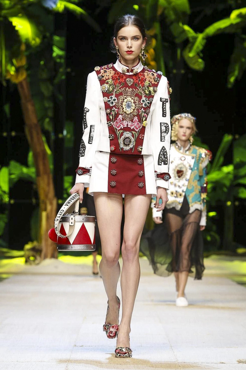  Dolce & Gabbana 2017 S/S 컬렉션 | 인스티즈