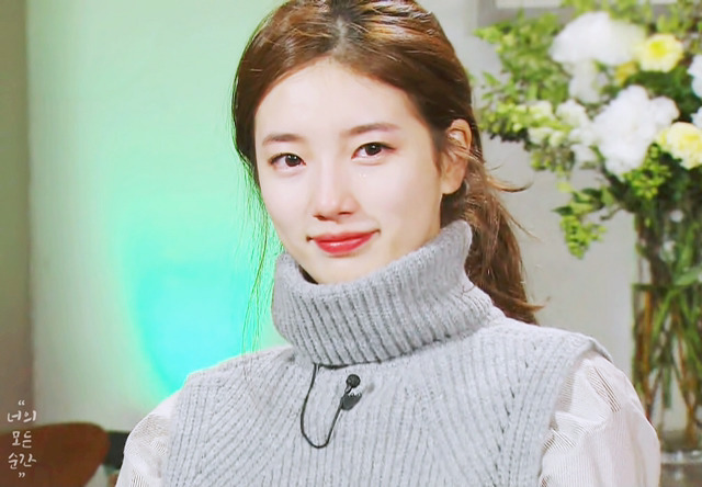 아빠 얘기하다가 우는 수지 | 인스티즈