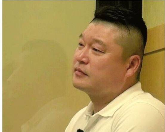 은지원이 생각한 비행기에서 에어컨 키는 이유 | 인스티즈