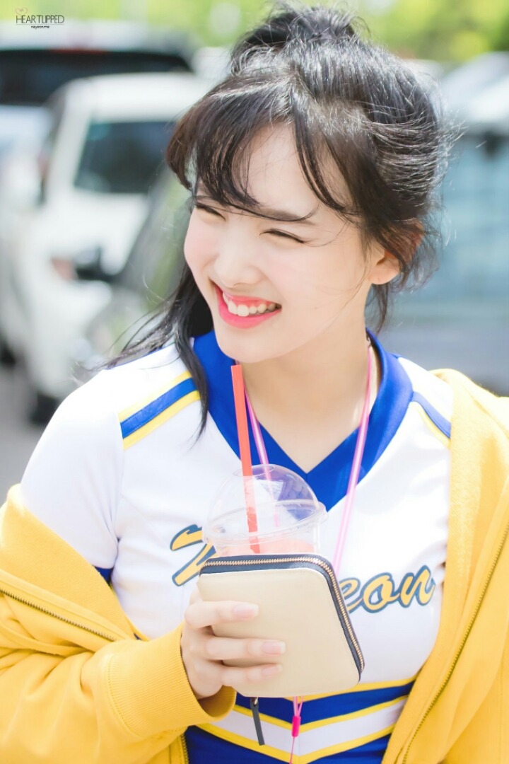 [트와이스] 여름날의 청량한나연이 | 인스티즈