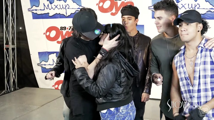 남미 아이돌의 충격적인 팬서비스 ㄷㄷㄷ...jpg | 인스티즈