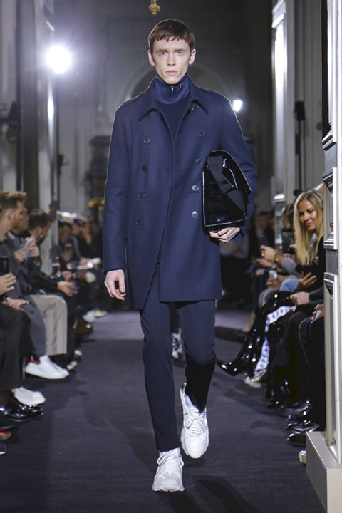 2018 F/W 발렌티노 맨즈웨어 컬렉션 | 인스티즈
