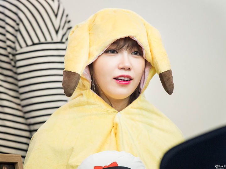 미모 폭발하는 에이핑크 정은지.jpgif | 인스티즈