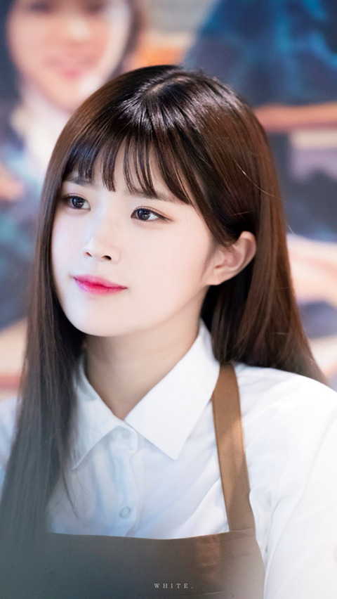 약속회 응모권 2장을 써야되나 고민하는중에 프로미스 나인 송하영 | 인스티즈