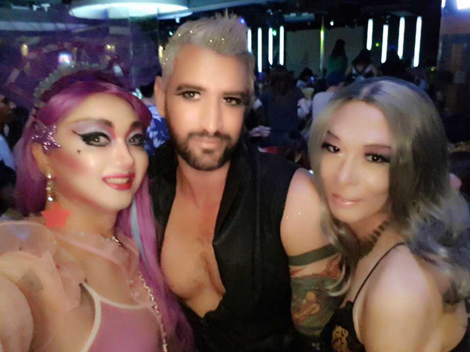 25디셈브리스펍 이미지