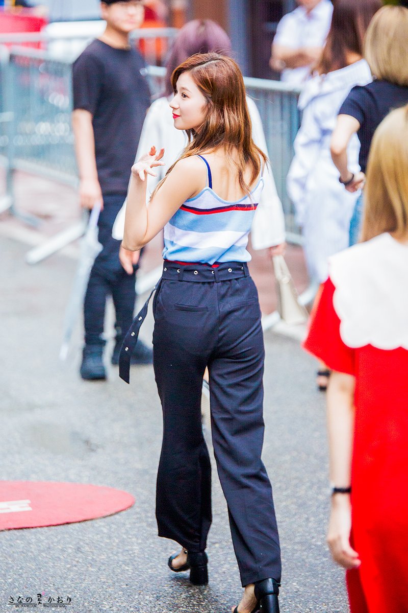 상큼한 트와이스 사나.jpg | 인스티즈