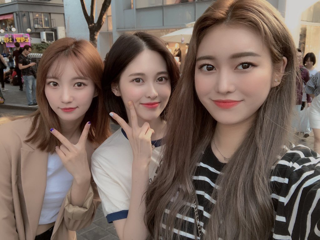 오마이걸 다이아 모모랜드 97즈 친목 | 인스티즈