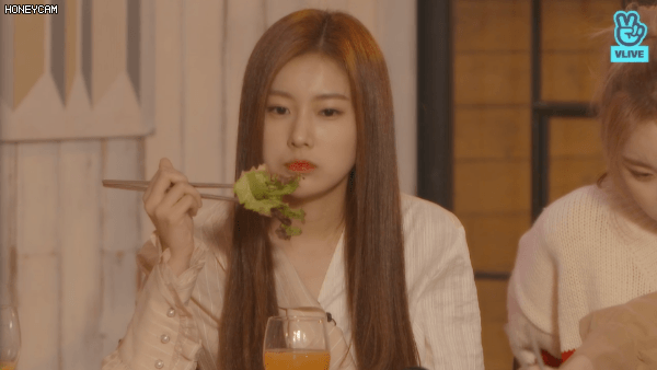 아이즈원) 광배가 치즈핫도그 두개부터 빠르게 먹은 이유 | 인스티즈