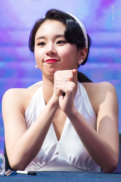 트와이스 채영이 마릴린 먼로 복장을 한다면? | 인스티즈