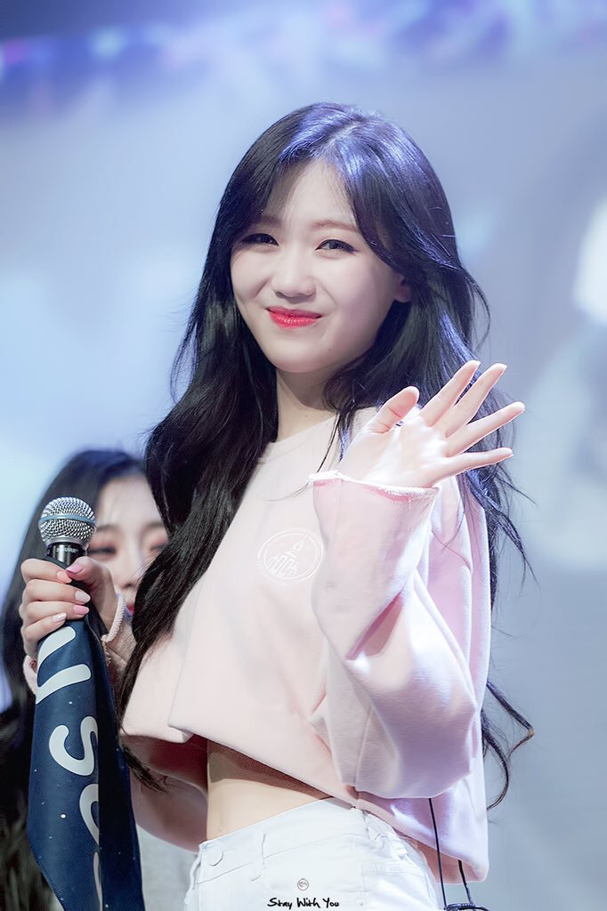 [러블리즈] 이따가 머리하러 갈 때 옆머리는 6mm로 해달라고 할거라서 수정이 | 인스티즈
