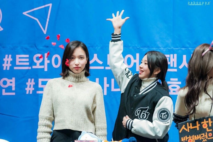 돈다돌아 트와이스 회전문.jpgif | 인스티즈