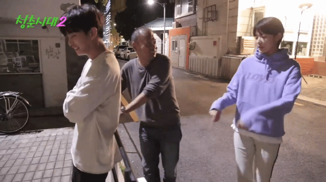 [청춘시대2] 본방보다 더 설레는 조장훈 & 진명재완 키스신 메이킹.jpgif | 인스티즈