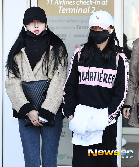 아침 일찍 해외로 출국하는 여자친구.jpg | 인스티즈