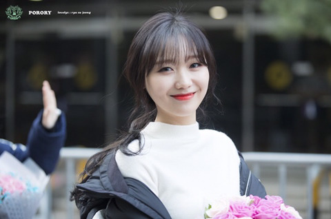[러블리즈] 손발이 시려워서 수정이 | 인스티즈