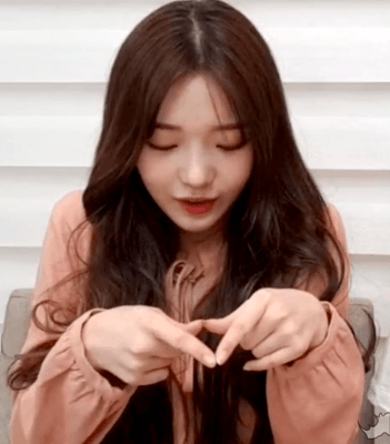앞머리 망해서 불만인 노지선.gif | 인스티즈