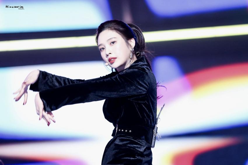 연말 시상식에서 미모 쩔었던 조이.jpg | 인스티즈