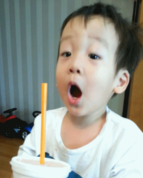 [쌍둥이퀴즈게임] 서준 : 삼으로 시작하는 뾰족 머리는? 서언 :?!! | 인스티즈