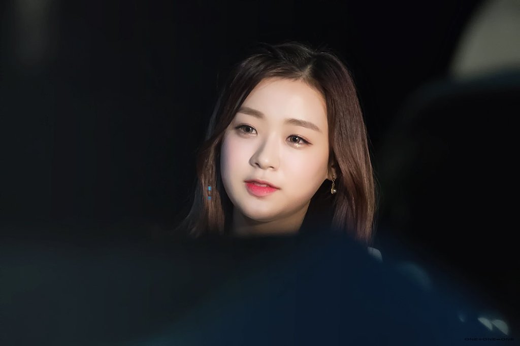 에이프릴의 막냉이 진솔이.jpg | 인스티즈