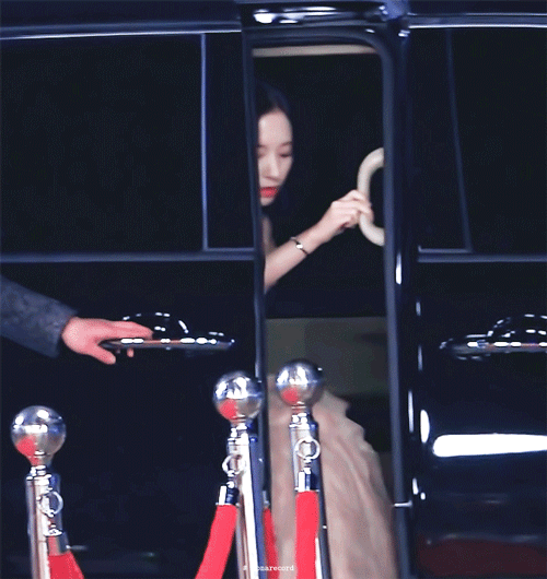 드레스 입은 갓보나 jpgif | 인스티즈