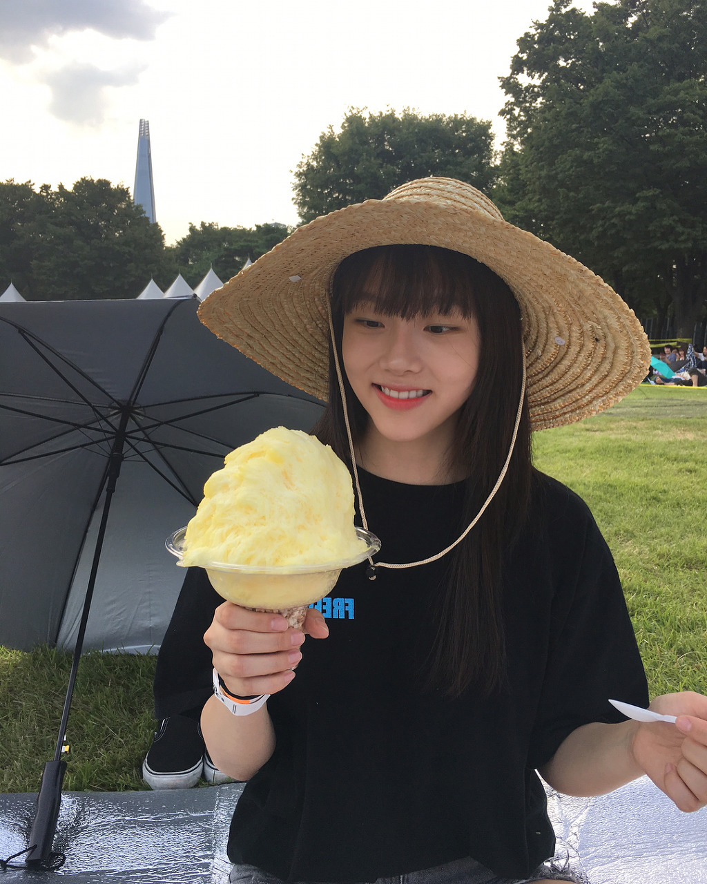 영화 '마녀'의 칼잡이 아가씨 배우 정다은.jpg | 인스티즈
