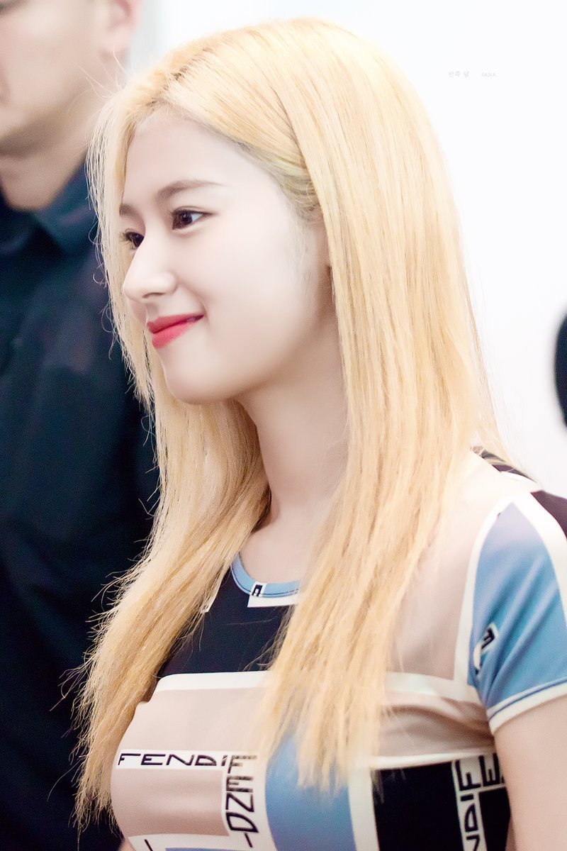 사나는 예쁘다.jpgif | 인스티즈