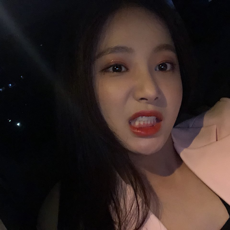 모모랜드의 미모보스 연우.jpg | 인스티즈