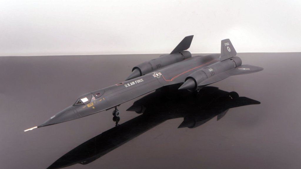 ●New!! SR71 Black Bird／ 1/72=約50cm ○New!! SR71 Black Bird／ 1/72=約50cm